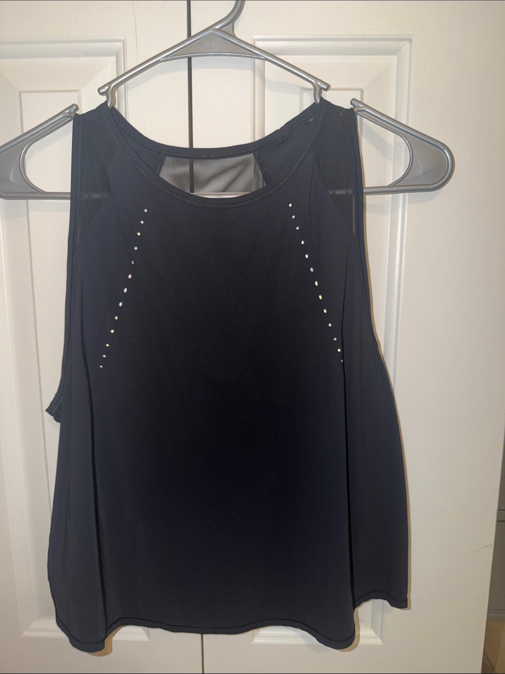 Black Women’s Sleeveless Mesh Accent Tank Top